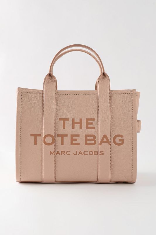Сумка шоппер кожаная THE MEDIUM TOTE Marc Jacobs