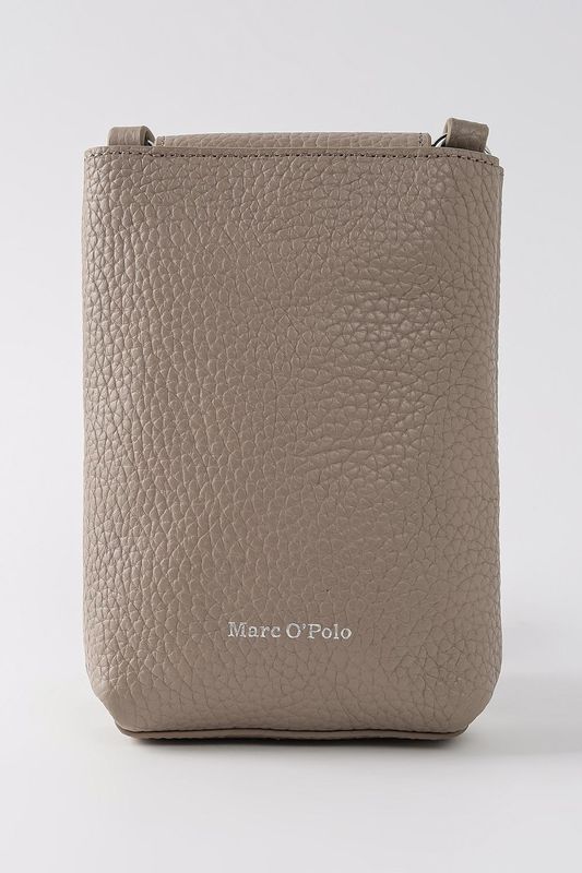 Сумка кросс-боди кожаная Cellphone Bag Marc O'Polo