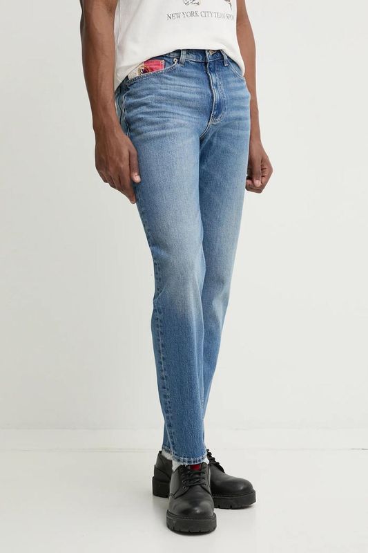 Джинсы Tommy Jeans