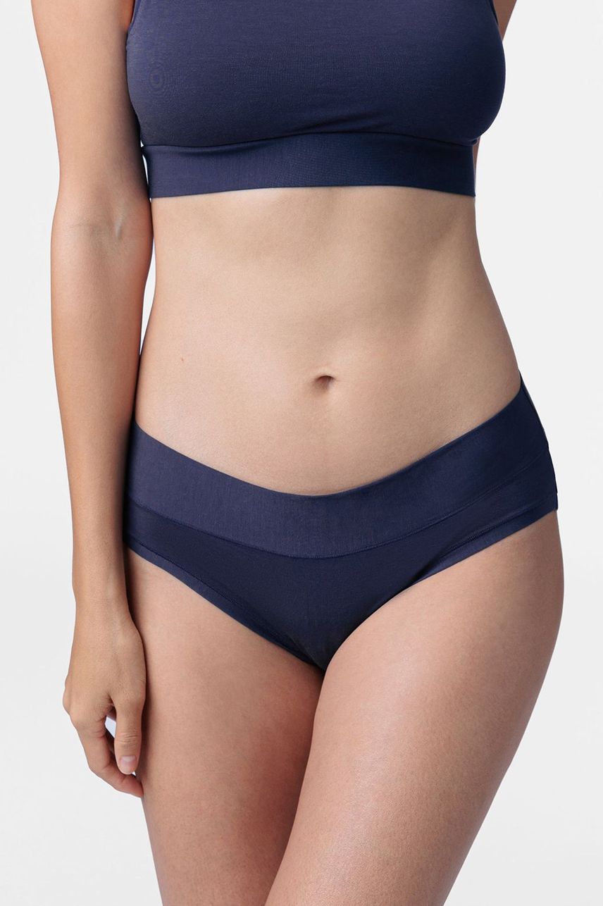 Жалаңаш әдемі кеуделер туралы бейне