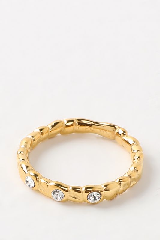 Кольцо с кристаллами Guess