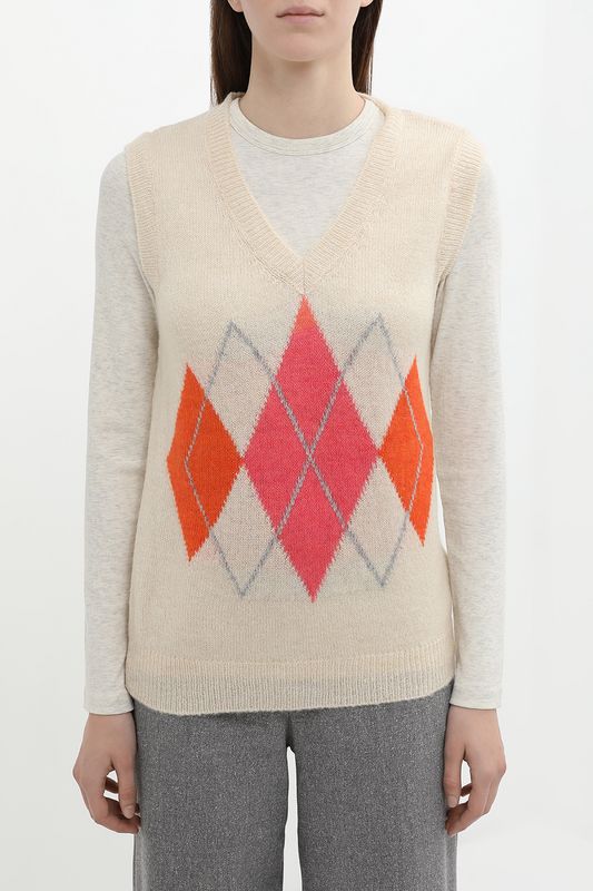 Вязаный жилет с косами More&More