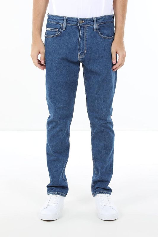 Джинсы однотонные Guess Jeans