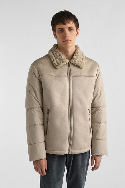 Куртка утепленная с меховым воротником Guess