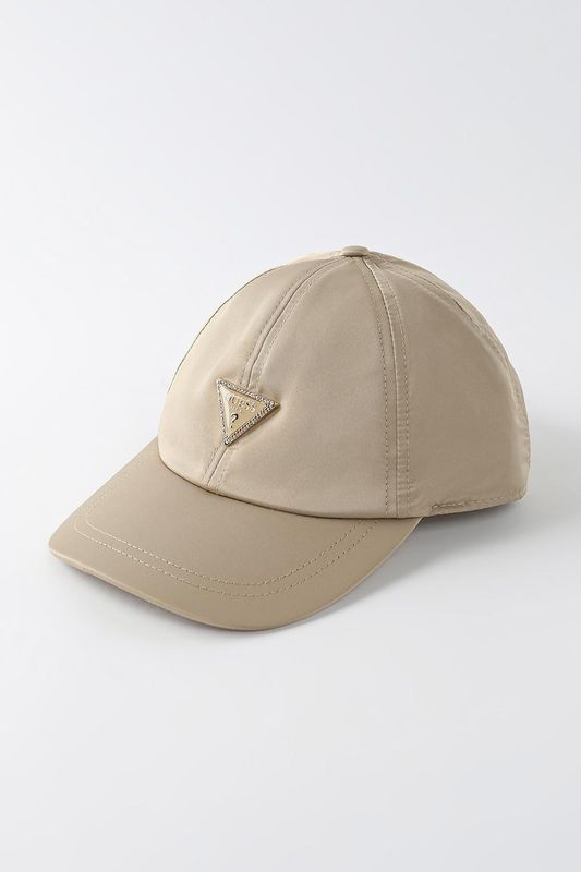 Бейсболка Guess