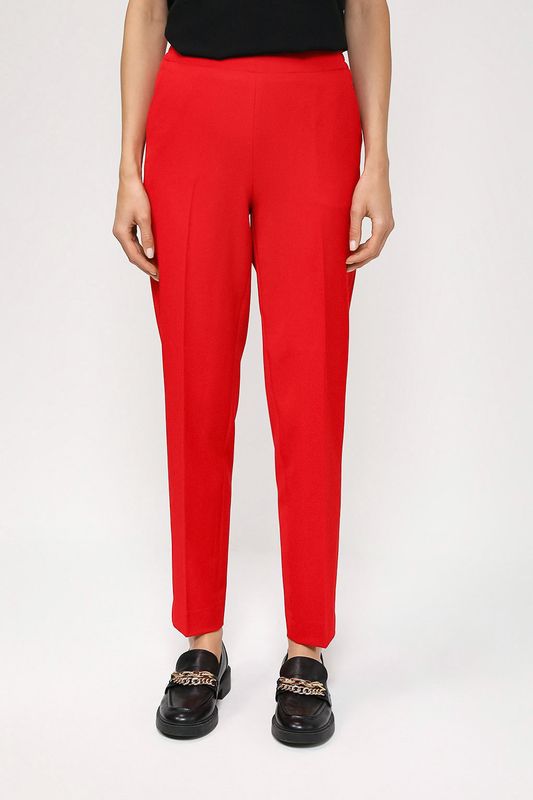 Зауженные брюки со стрелками More&More