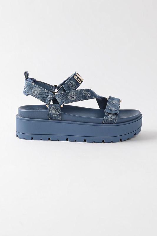 Сандалии на высокой подошве Guess