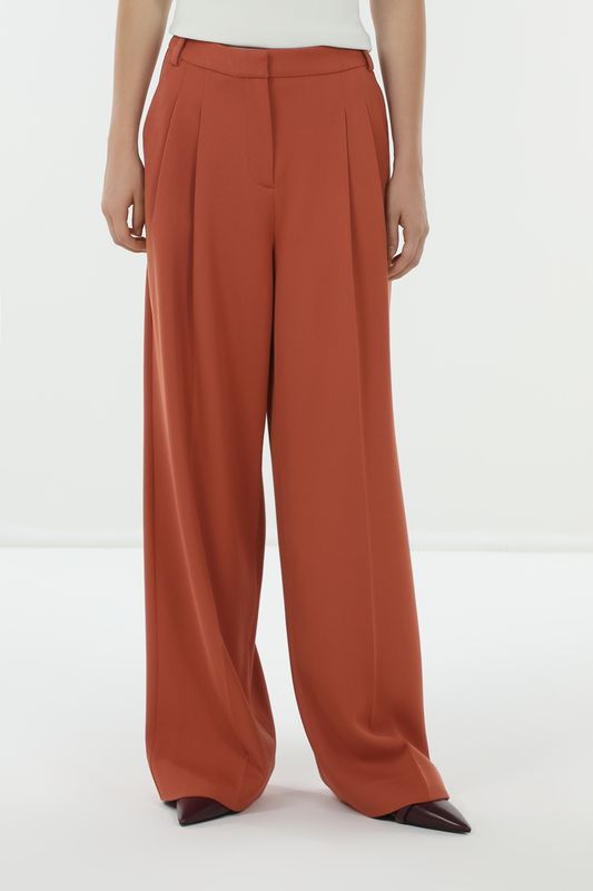 Брюки с защипами свободного кроя Calvin Klein