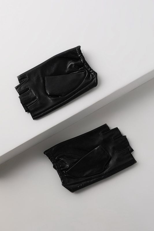 Перчатки Karl Lagerfeld