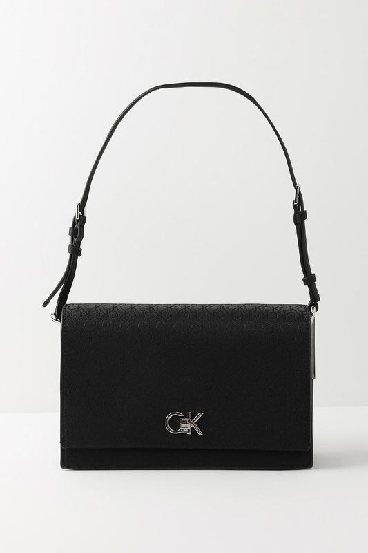 Сумка хобо CK Elongated Calvin Klein