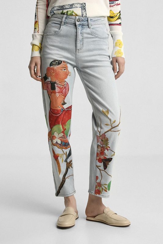 Джинсы Desigual