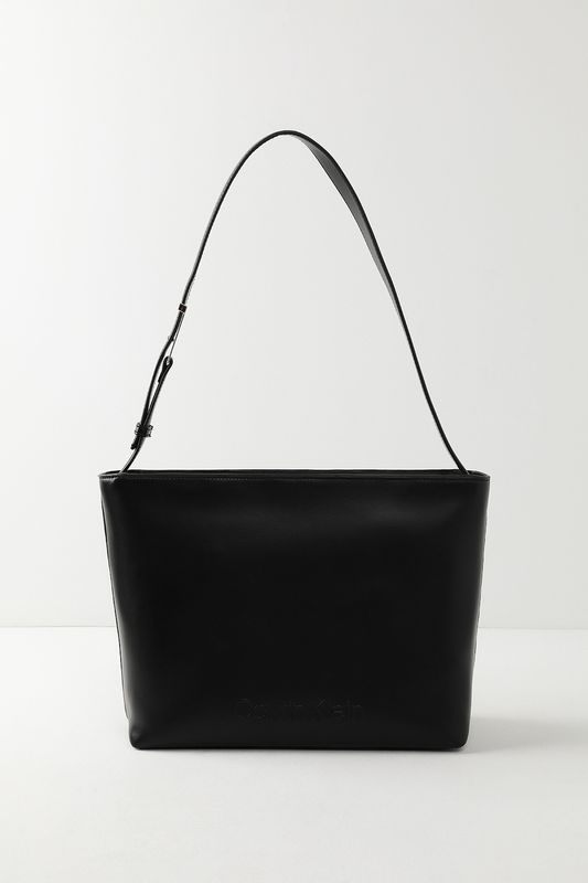 Сумка шоппер Embossed Calvin Klein