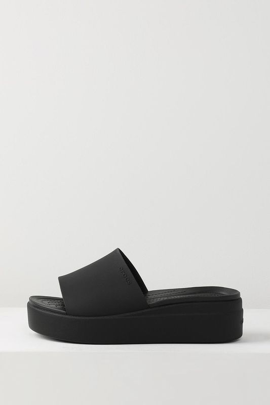 Пантолеты-шлепанцы Crocs