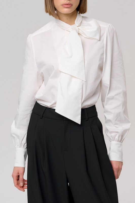 Блуза с бантом ELEGANZZA