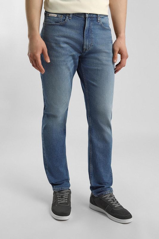 Джинсы зауженного кроя Calvin Klein Jeans