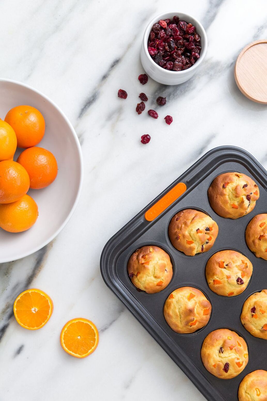 Форма для 12 кексов Le Creuset